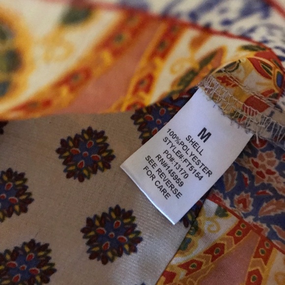 Dress Forum Boho Bandana Size Medium Bohemian Patchwork Crop Top with Tie - Picture 3 of 7